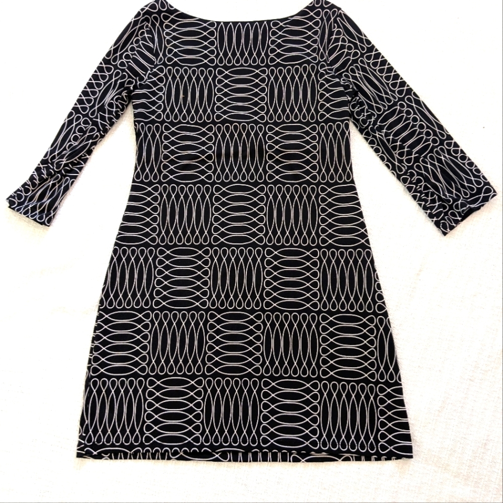 Fabulous En Focus Black and White Women's Dress Size 6